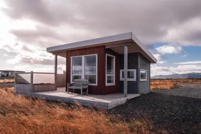 Blue View Cabin 7B with Private Hot Tub Hotels near Fridheimar