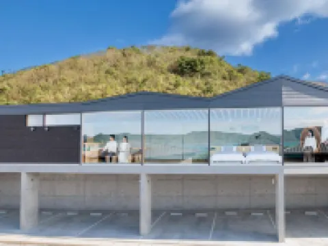 Denpaku the Beachfront Mijora