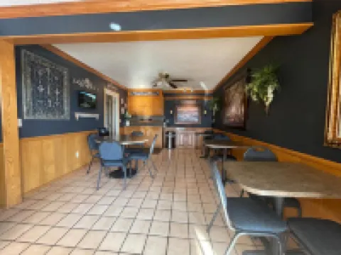 Interstate Inn Hotels in Sequoyah County