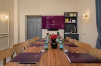 Rephael House Boutique Hotel Hotels in Gedera