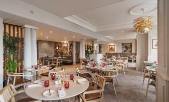 Lodore Falls Hotel & Spa