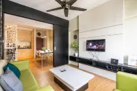 E-Tiara Serviced Apartment by Favspace