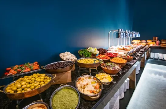 ستيبس باتومي هوتل آند سويتس تناول الطعام Photos