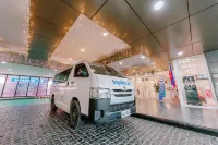 Toyoko Inn Cebu - Parking