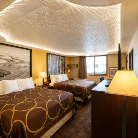 Super 8 by Wyndham Watertown
