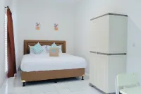 Social Hub by TwoSpaces Hotel di Jakarta Barat