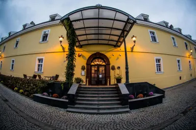 Hotel Leopold I Hotels in 
