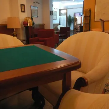 Hostal Vila del Mar Отели в г. Ллорет-де-Мар