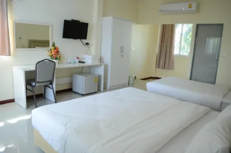 Tulip Place Отели рядом с достопримечательностью «Wat Chong Lom»