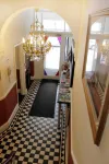 Kempfield House