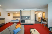 Zora Exclusive Apartment by Chors