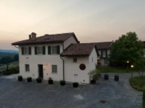 Locanda Del Pilone Hotels in Alba