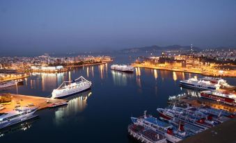 Piraeus Premium Suites