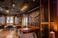 The Nest Boutique Hostel Hotels in Barna