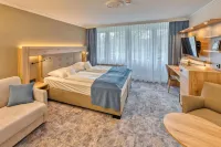 Ringhotel Ahrensburg Hotel dekat Musicalschule Ahrensburg