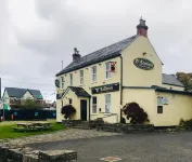 Modern Homestay Rooms 15 Minutes to Dublin Airport Hotels near Howth Harbour
