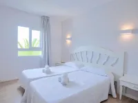 BJ Apartamentos Europa Hotels in Sa Coma