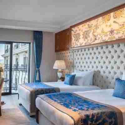 Lords Palace Hotel Spa Casino Rooms