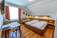 Landhotel Gut Puttererseehof Hotels in Liezen