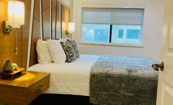 B&J HOTELS