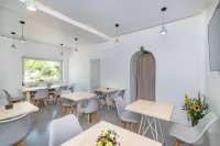 Vincenzo Family Rooms