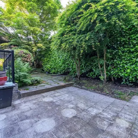 Premium 2BR Shaughnessy Home Near DT&Airport