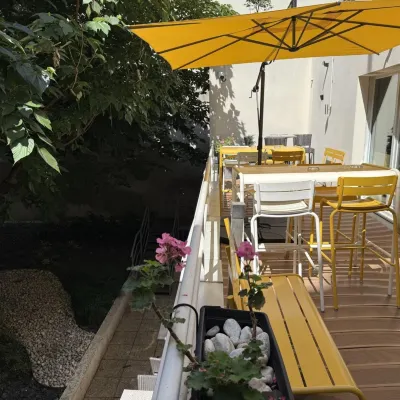 巴黎蒙馬特高地假日酒店 鄰近蒙马特缆车的酒店