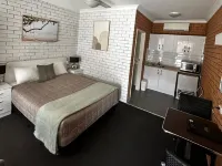 Golden Harvest Motor Inn Hotels in Moree