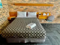 Sandhurst Motor Inn Bendigo - balcony