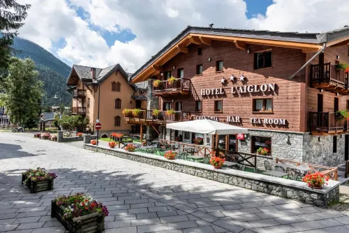 Hotel l' Aiglon فنادق في شامبولوك