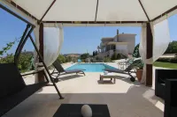 Villa Abelos - Villas