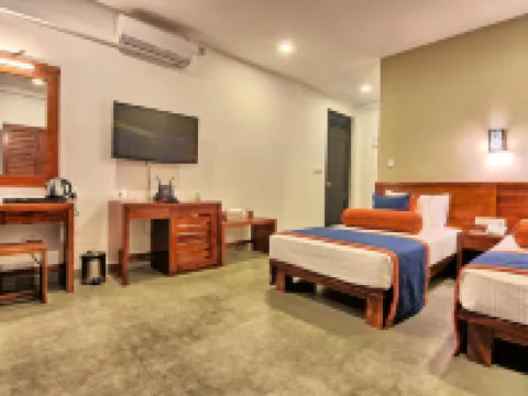 橡光埃拉翠谷酒店 埃勒酒店