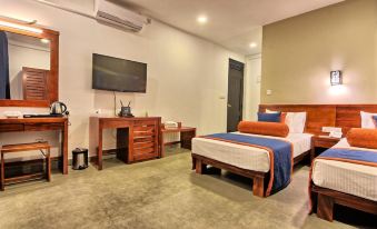 Oak Ray Ella Gap Hotel