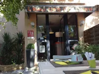 Hôtel l'Eau des Collines Hotels in 11th arrondissement of Marseille