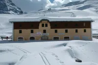 Berghotel Franzenshöhe Hotel in zona Il Bunker Del Passo Palade