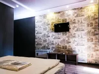 Salut Hotel โรงแรมใน