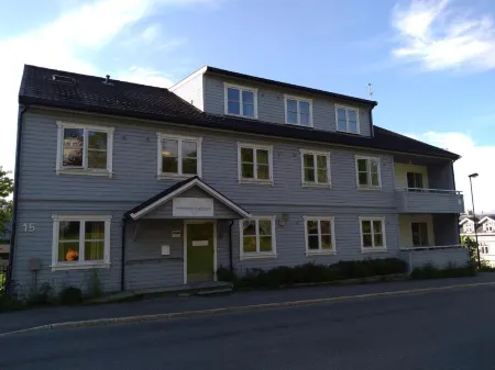 Sandnessjøen Overnatting Отели в г. Саннесшёэн