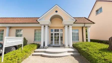 Heuboden Hotel Heu.Loft Freiburg Отели в г. Айхштеттен