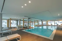 White Angel Hotel - Swimmingpools