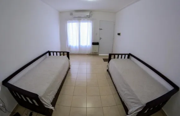 坦波拉里奧斯海濱酒店