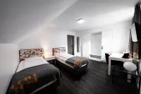 Hotel Bergbauer Mit Late-Self-Check-IN Hotels near Provinzialbibliothek