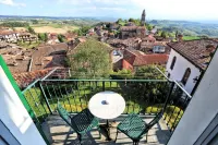 Felicin - Dimora del Centro Hotels in Monforte d'Alba
