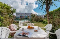 Résidence Pierre & Vacances Cap Marine Hotels in Guilvinec