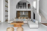 Lavender Rooftop Villa 3 Bedrooms with a Private Heated Swimming Pool