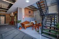 RedDoorz @ Sangnala Homestay Pakisaji Hotels in Kepanjen