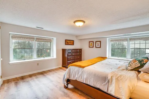 Montclair Vacation Rental ~ 7 Mi to Newark!