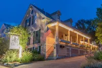 Addison Choate Hotels in Rockport