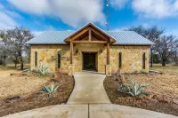 Sundance Club Hotels in Palo Pinto County