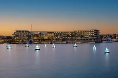 Vida Marina Resort Marassi Hotel dekat Seashell
