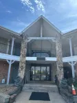 Lakeview Inn - parking